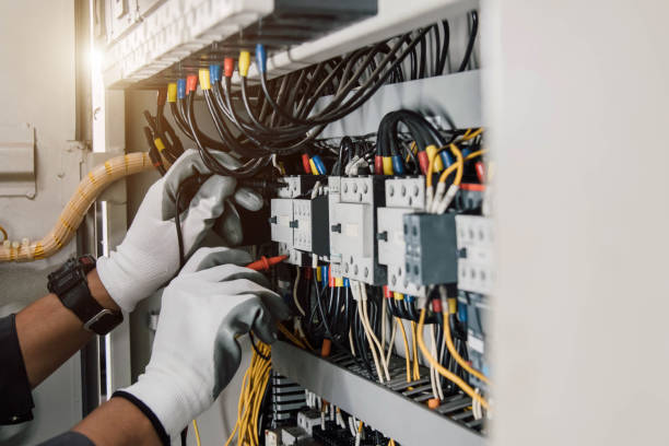 Electrical Outlet Repair in Flushing, MI